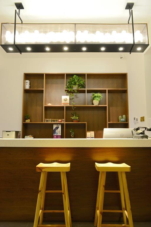 Hangzhou Puyu Travelling With Hotel Extérieur photo